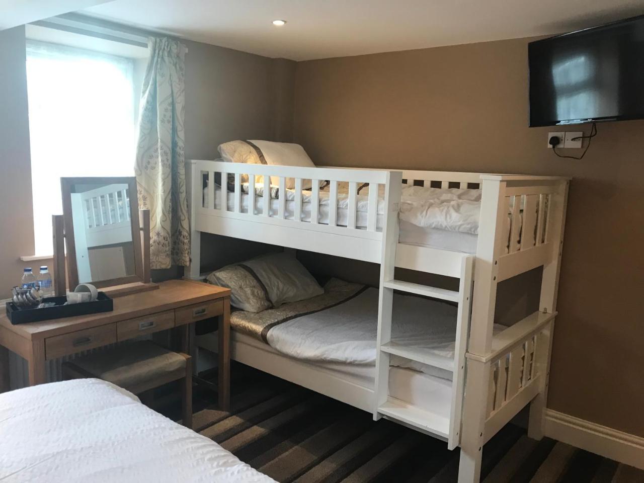 Rokeby Inn Newsham  外观 照片